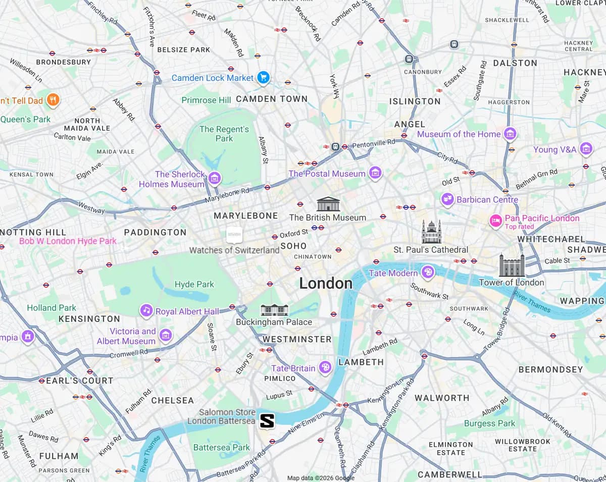 Map of London with the search points coloured by which of the three leading dentists is in the top 3 there